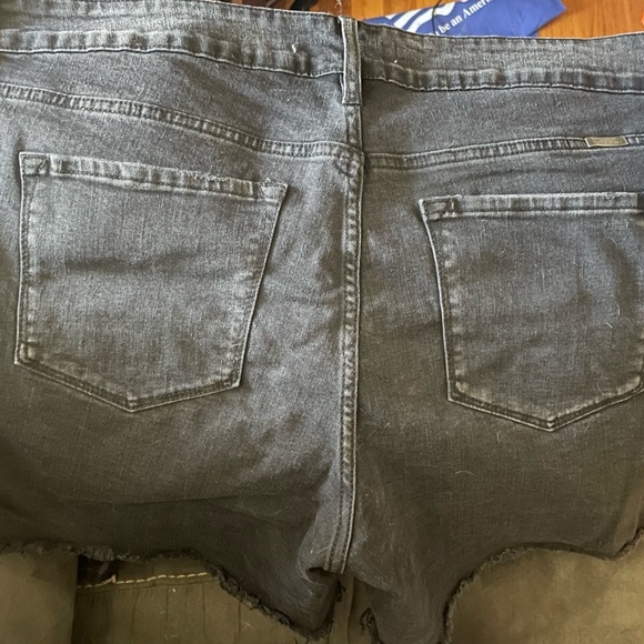 KanCan for Maurice’s black Jean short size 16 - Picture 2 of 6